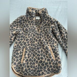 Abercrombie and Fitch Soft AF Collection Tan Leopard Sherpa Women’s XS